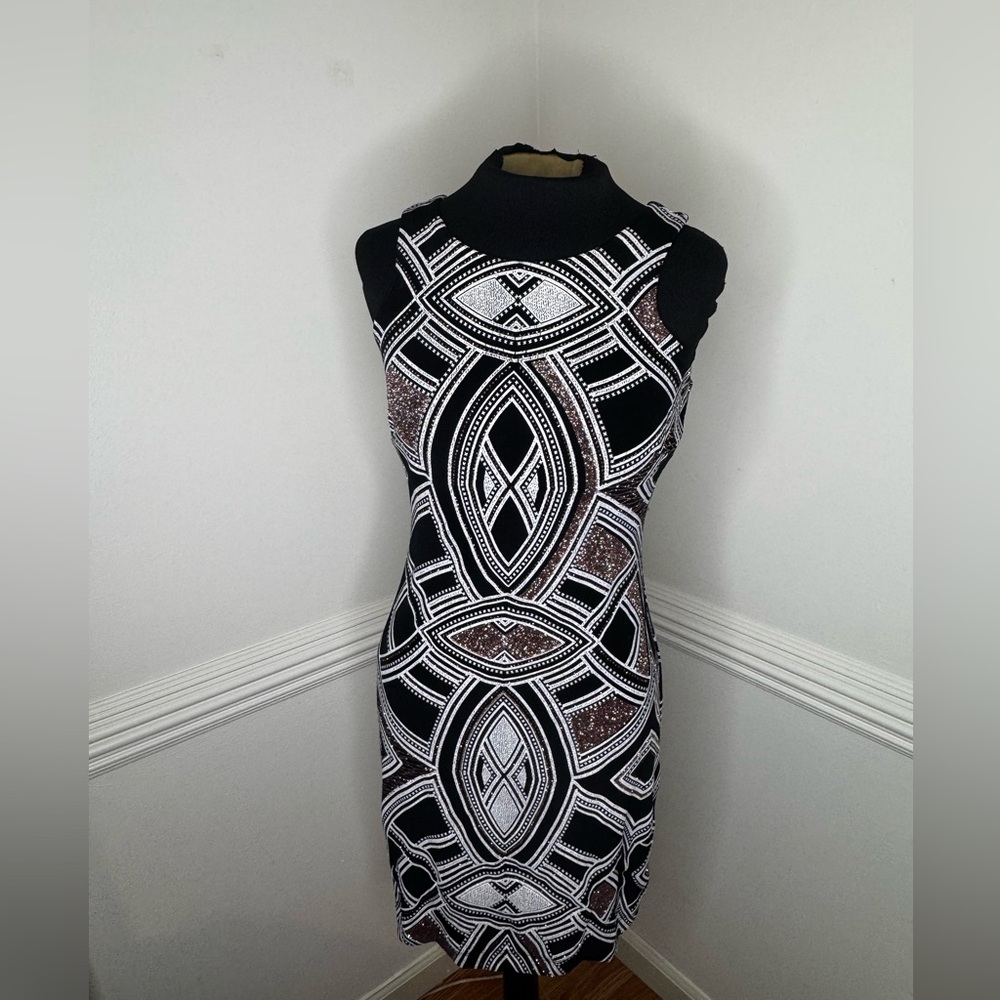 Speechless Black, White & Gold Patterned Midi Dress